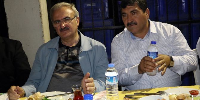 Antalya Valisi ’Hormon Var’ Diyen Akademisyenlere Ateş Püskürdü