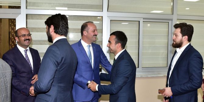 Mamak’a Hizmet Edenler Aynı Sofrada Buluştu