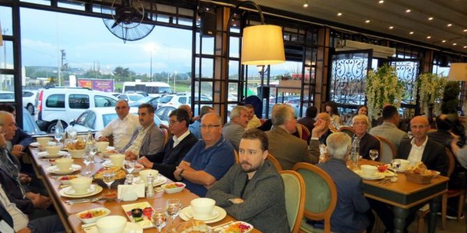 Mudanyalılar İftar Sofrasında Buluştu