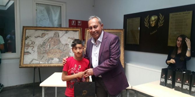 Madde Bağımlılığı Tedavisi Gören Çocuklar Karne Aldı