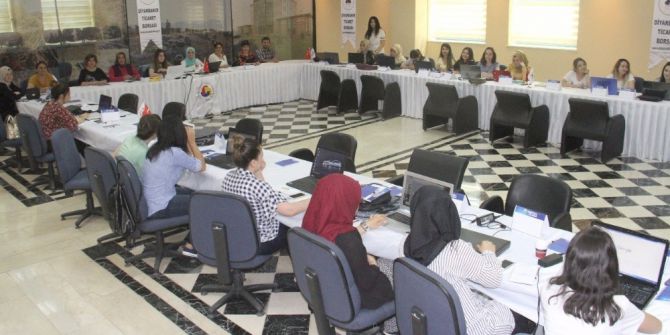 Geleceği Yazan Kadınlar Projesi Başladı