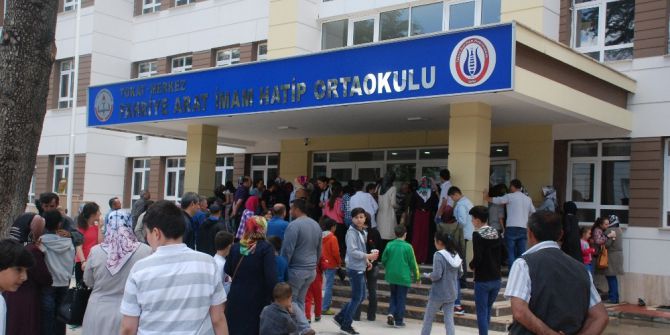 Tokat’ta 11 Bin 749 Öğrenci Bursluluk Sınavına Girdi