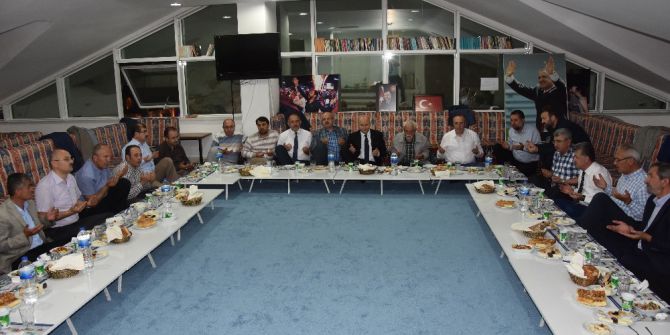 Başkan Torun, İstişare Heyeti İle Buluştu