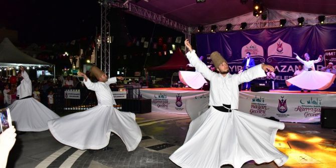 Sanatçı Ahmet İnce’ye Yoğun İlgi