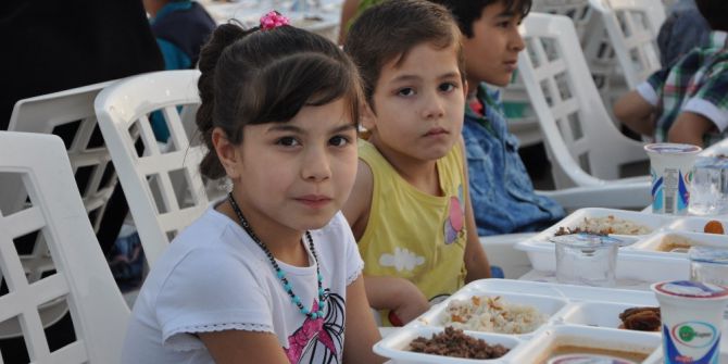 İhh’dan “Dünya Yetimler Günü”nde İftar