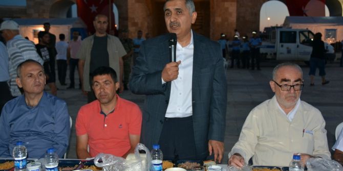 Vali Koçak Ramazandaki İftar Yemeği Ziyaretlerini Didim’de Sürdürdü