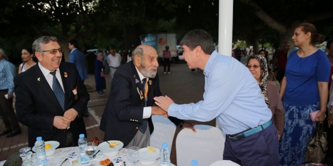 Büyükşehir’den Şehit, Gazi Aileleri Ve Yetim Çocuklar İçin İftar Yemeği