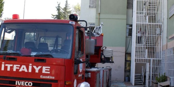 Antalya’da Kız Öğrenci Yurdunda Yangın