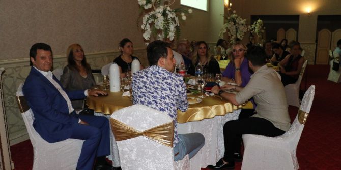 Ünlüler Kelebek Çocuklar İçin Söyledi