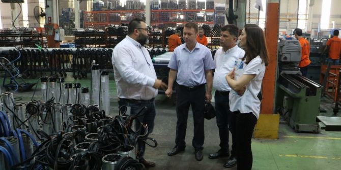 Kesintisiz Su İçin 130 Adet Dalgıç Pompa