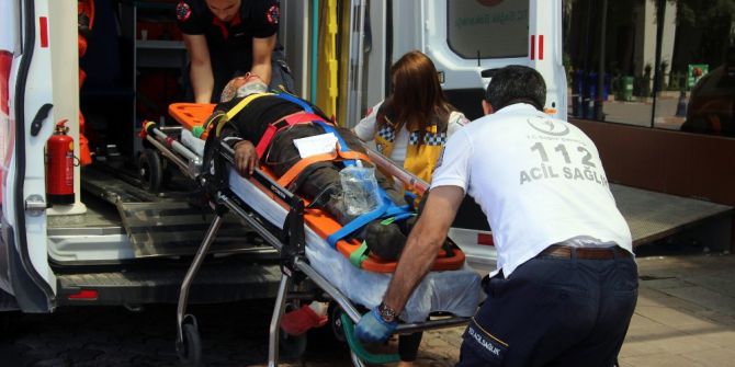 Çatışmalarda Yaralanan 3 Suriyeli Türkiye’ye Getirildi