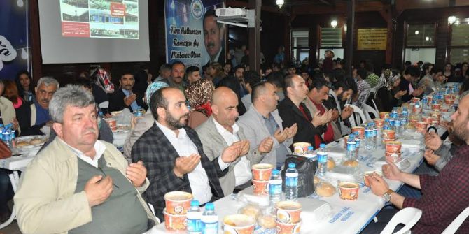 Kdz. Ereğli Belediye Başkanı Uysal, Ak Parti Ailesi Ve Yetimleri Ağırladı