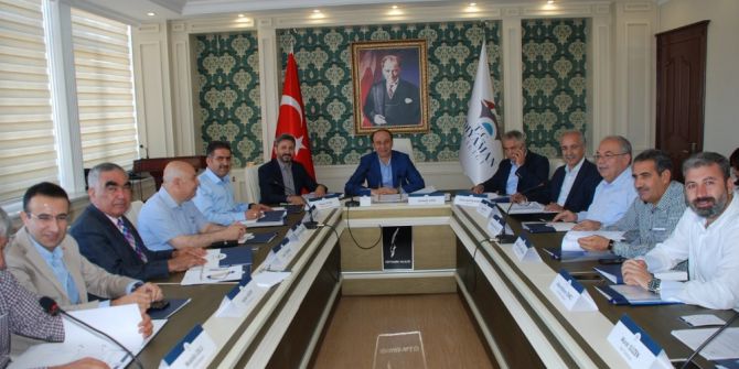 Adıyaman’ın 2017 Yılı Yatırım Ve Projeleri Masaya Yatırıldı