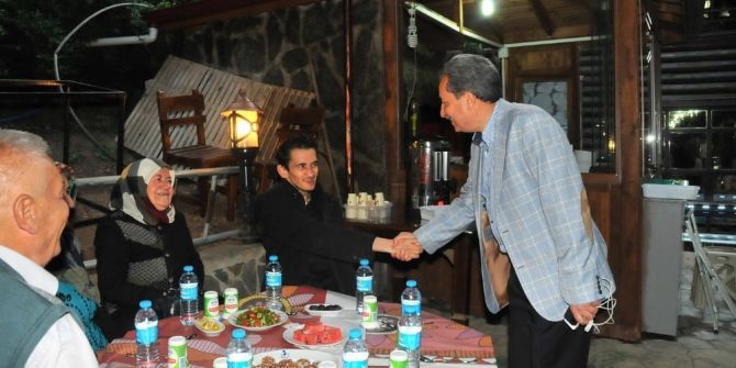 Akşehir Belediyesinden Kardeşlik İftarı