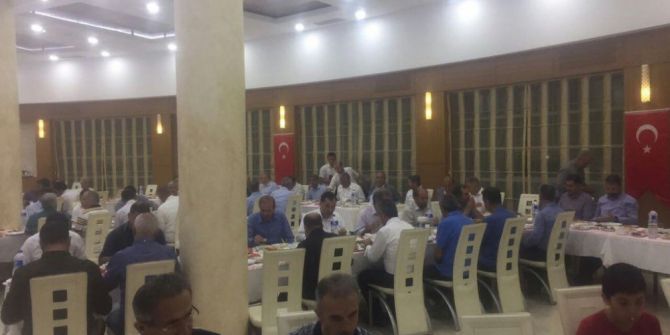 Tbmm Başkan Vekili Ahmet Aydın Stk’larla Sahurda Bir Araya Geldi