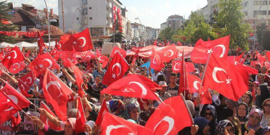 Bolu’da Binler Demokrasi Ve Şehitler Mitingi’nde Büyük Coşku Yaşadı