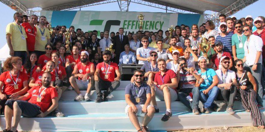 Alternatif Enerjili Araç Yarışları’nın Galibi İstanbul Üniversitesi Oldu