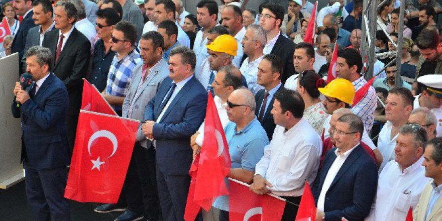 Zonguldak’ta “Demokrasi Ve Şehitler” Mitingi