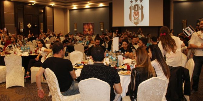 Beşiktaşlılar İftar Programında Bir Araya Geldi