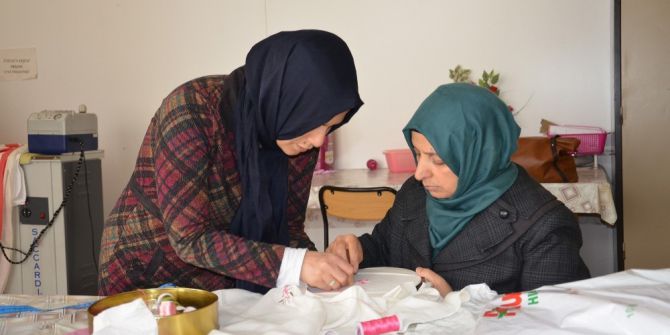 Büyükşehir’in Sosyal Tesisi Mahallenin Fabrikası Oldu