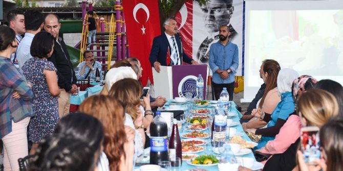 "Yaşlı Ve Hastalara Yardım Eli" Kursiyerlerine Sertifikaları Verildi