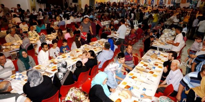 Sarıgöl Ak Parti’den Bin 500 Kişilik İftar