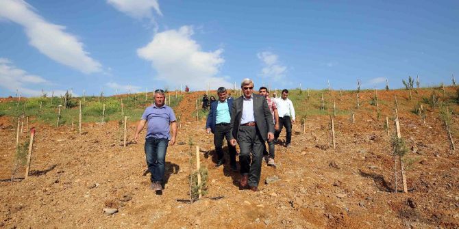 Başkan Karaosmanoğlu: ‘’Halkımızın Mutluluğu İçin Çalışıyoruz’’