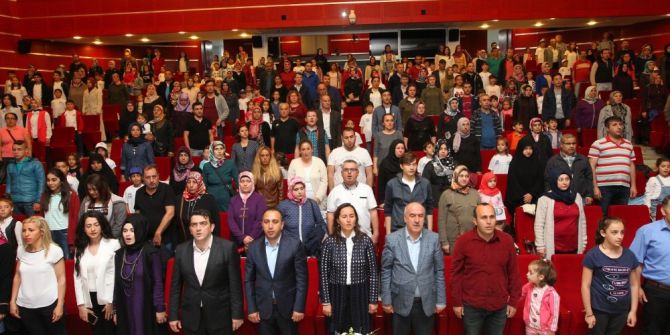 Gesmek Çocuk İlk Mezunlarını Verdi