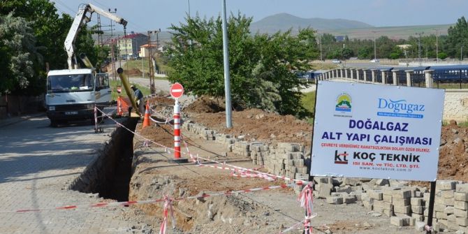 Tatvan’daki Doğalgaz Çalışmaları Devam Ediyor