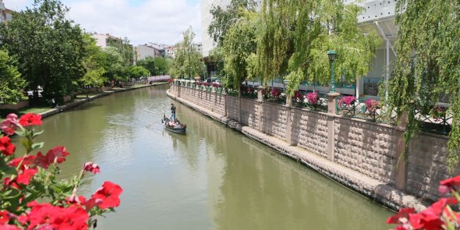 Porsuk Kendi Güzelliğine Döndü