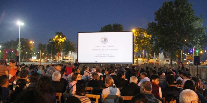 Kartal’da Nostaljik Sinema Günleri Devam Ediyor