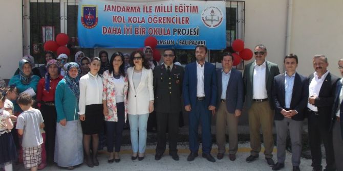 Jandarmadan Eğitime Destek