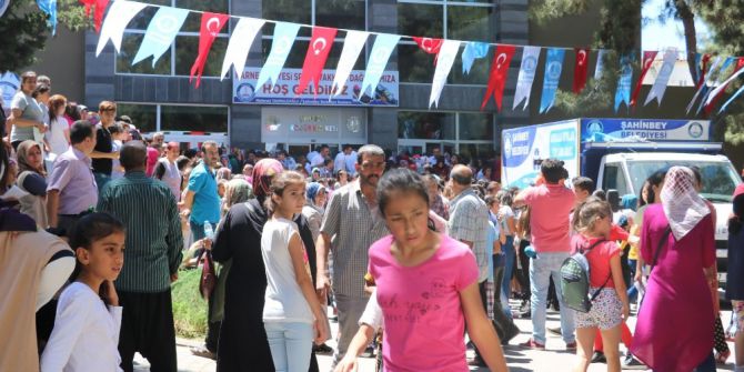 Karne Hediyesini Duyan Belediyeye Koştu