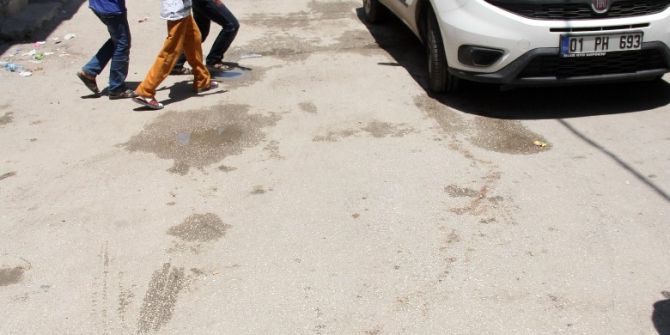 Sokakta Oynarken Otomobilin Altında Kalan Çocuk Öldü