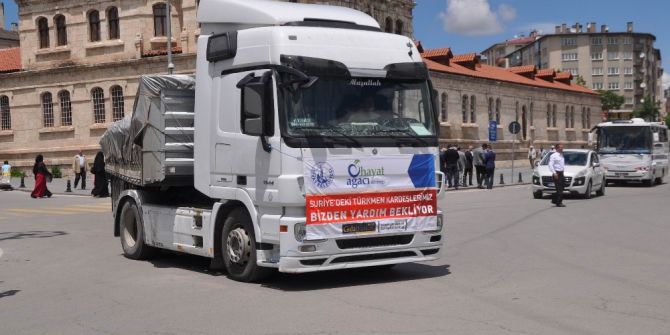 Sivas’tan Savaş Mağduru Suriyelilere 4 Tır Yardım