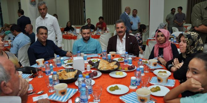 Başkan Tuna, Şehit Ve Gazi Aileleriyle İftarda Buluştu