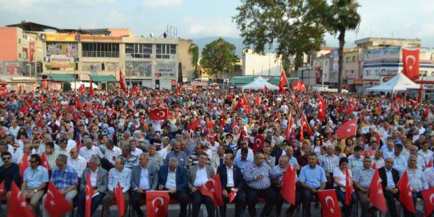 Osmaniye’de Demokrasi Ve Şehitler Mitingi