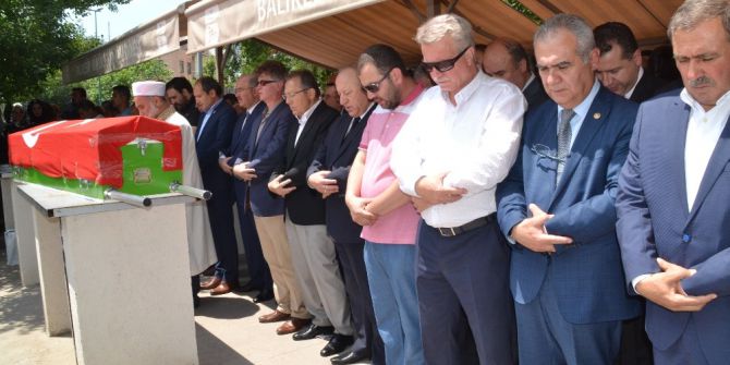 Eski Milletvekili Aytekin, Dualarla Uğurlandı