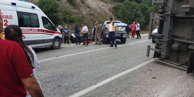 Dursunbey Balıkesir Yolunda Trafik Kazası