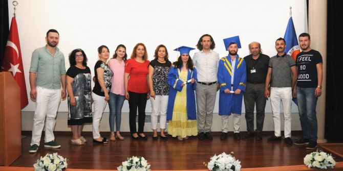 Geleceğin Takı Tasarımcıları Mezun Oldu