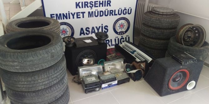 Oto Hırsızları Yakalandı