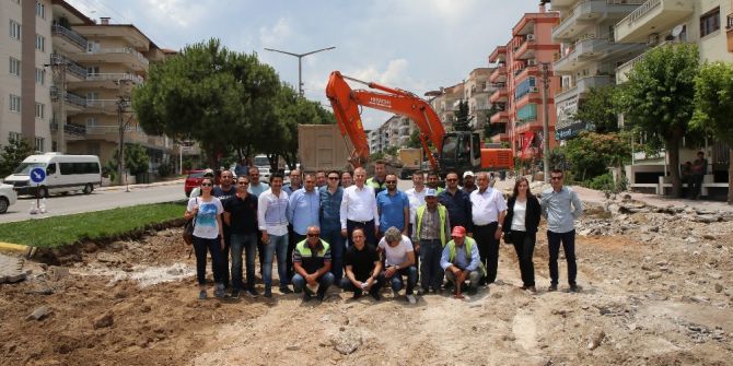 Denizli’de Alt Yapısı Tamamlanan Bölgelerde Üst Yapı Çalışmaları Başladı