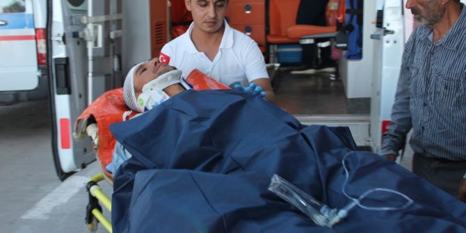 Adıyaman’da Traktör Devrildi: 1 Yaralı