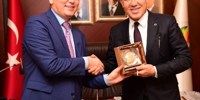 Başkan Sözlü: "Uluğ Türkistan Yeniden Hakikat Olmalı"