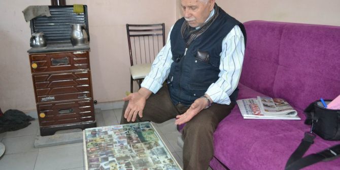 Koleksiyoncu Berber Müşterilerinin Fotoğraflarını Biriktiriyor