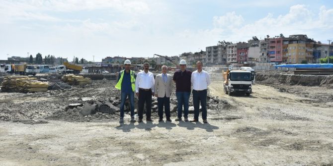 Modern Pazaryerinde Çalışmalar Sürüyor