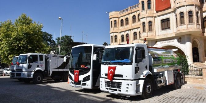 Kocaeli Belediyesi, Nusaybin Belediyesine 4 Araç Hibe Etti