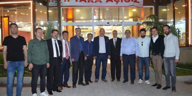 Ilıcalı, Emekliler Derneğinde İftar Yaptı