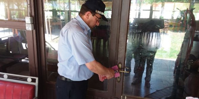 Kurmar Oynanılan Kahvehane Mühürlendi