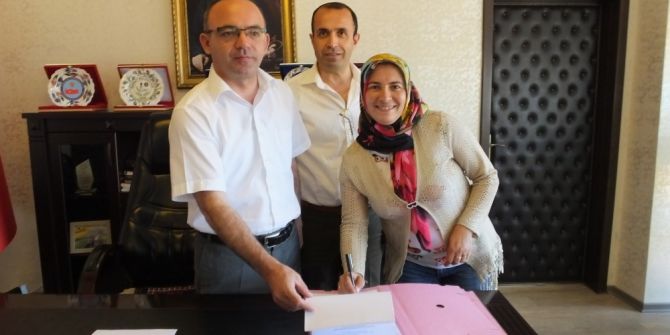 Burhaniye’ De Genç Çiftçilere Hibe Sözleşmesi